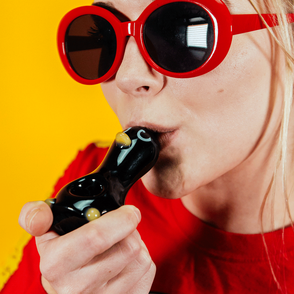 Goody Glass - Penguin Hand Pipe